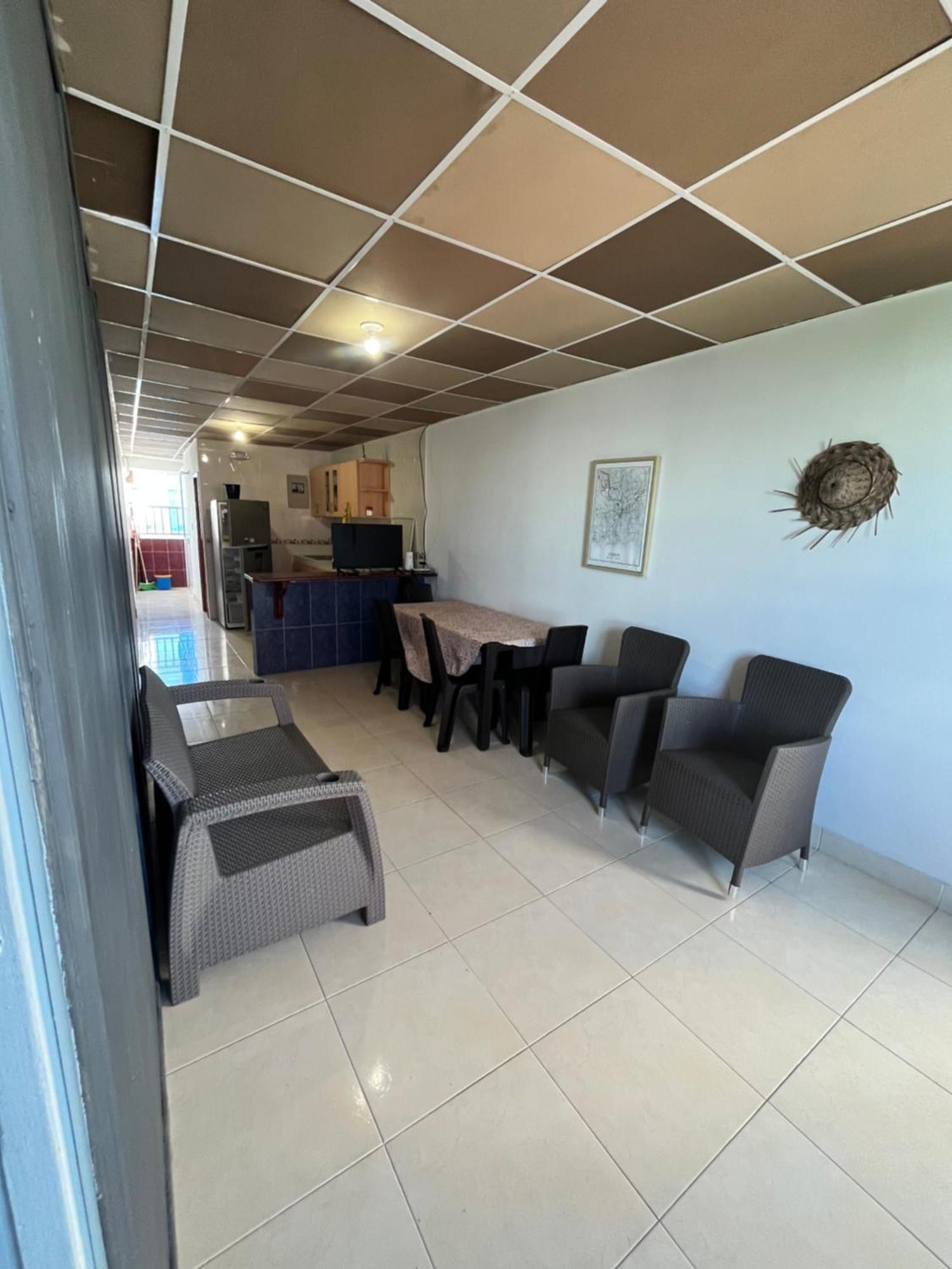 Apartamentos Y Habitaciones Alvaro Vaca San Andrés Esterno foto