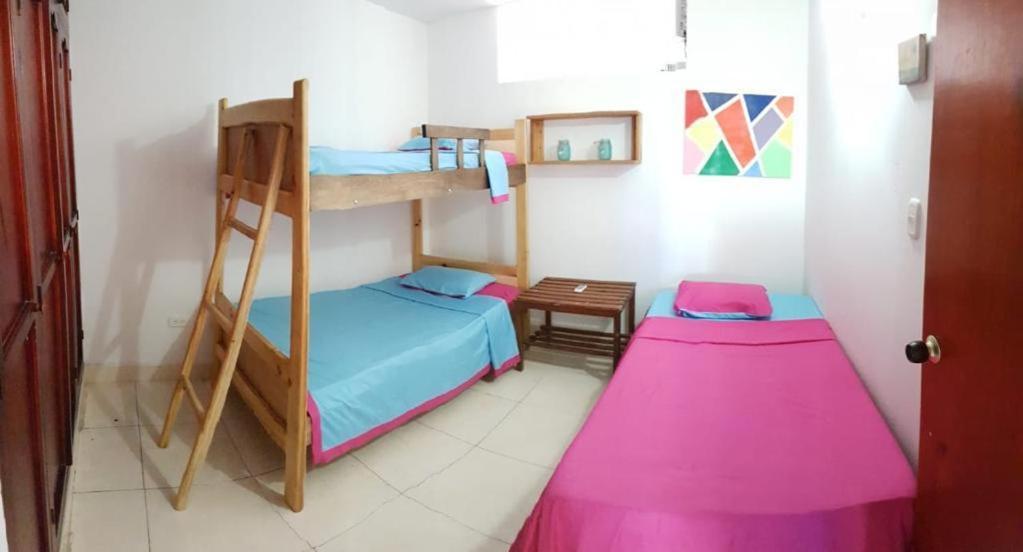 Apartamentos Y Habitaciones Alvaro Vaca San Andrés Esterno foto